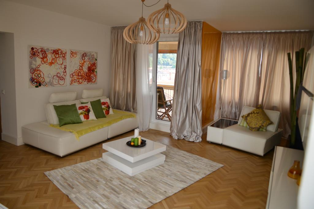 Top View Apartaments Braşov Habitación foto
